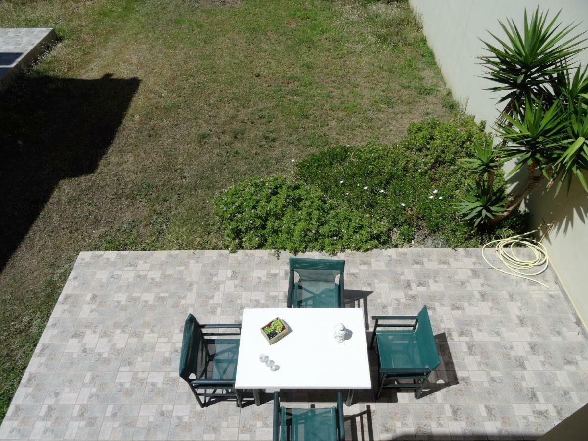 Platanias House On The Beach Экстерьер фото